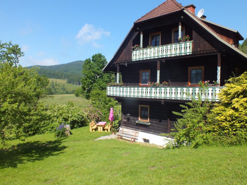 Апартаменты Steurer Hof Liebenfels Экстерьер фото