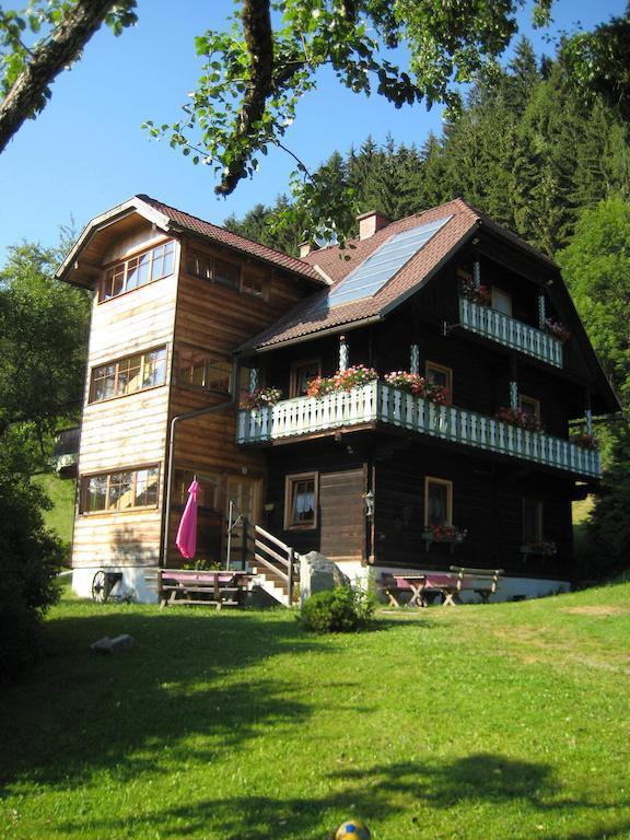 Апартаменты Steurer Hof Liebenfels Экстерьер фото