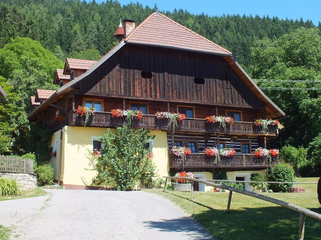 Апартаменты Steurer Hof Liebenfels Экстерьер фото